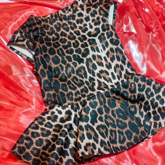 ASOS Tops - 🦋 ASOS Peplum Leopard Top